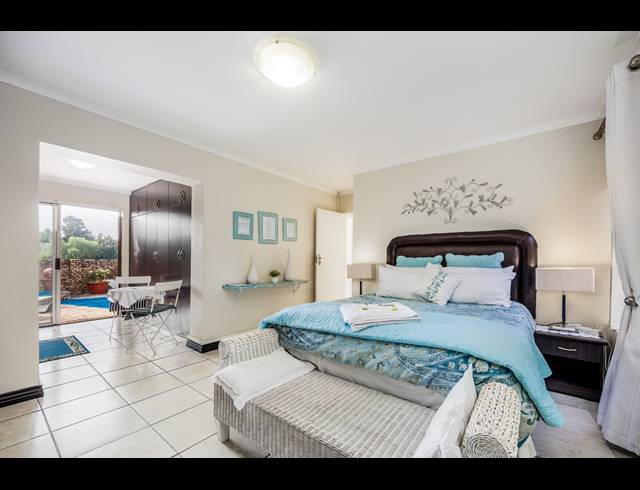 7 BEDROOM FREEHOLD FOR SALE IN EVERSDAL HEIGHTS
